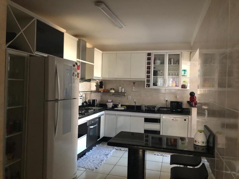 Apartamento, 3 quartos, 144 m² - Foto 2